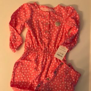 CARTERS JUST ONE YOU 6 MONTHS JUMPER WITH SNAPPS. PINK HEARTS COTTOM  NWT.
